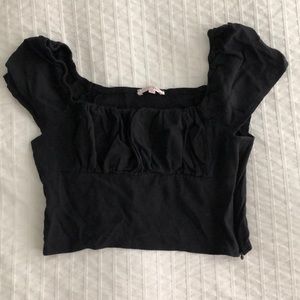 trendy cropped tee